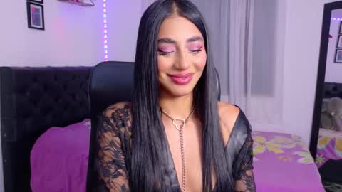 Julieta online show from 10/08/25, 02:09