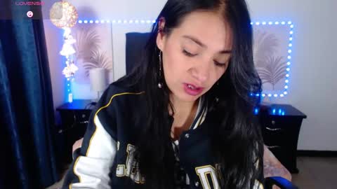 Snapshot of julietacollins06 chatting on 01/16/25, 12:20 julietacollins06 online show from 01/16/25, 12:20