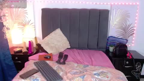 Snapshot of julietacollins06 chatting on 02/05/25, 05:31 julietacollins06 online show from 02/05/25, 05:31