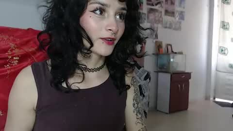 Julieta Jaguar online show from 12/14/24, 02:21