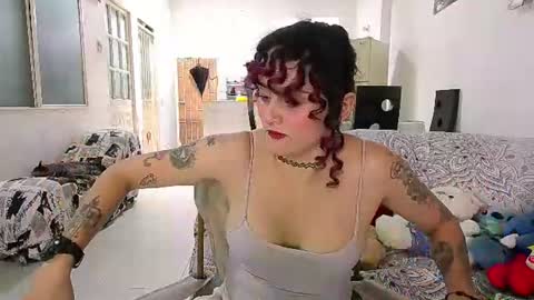 Julieta Jaguar online show from 06/15/26, 04:09