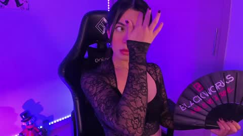 Julieta  online show from 12/04/24, 07:50