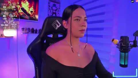 Snapshot of julietariverss chatting on 11/19/25, 12:32 Julieta online show from 11/19/25, 12:32