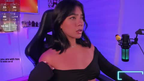 Snapshot of julietariverss chatting on 11/27/25, 01:18 Julieta online show from 11/27/25, 01:18