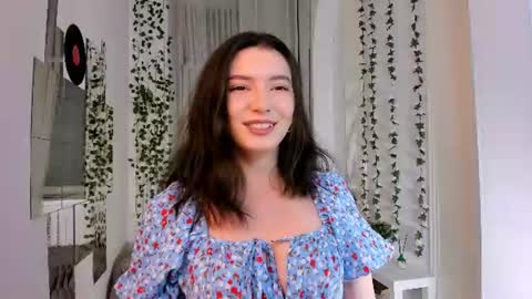Snapshot of julietaromaniss chatting on 07/05/26, 10:17 Julieta or Jully online show from 07/05/26, 10:17