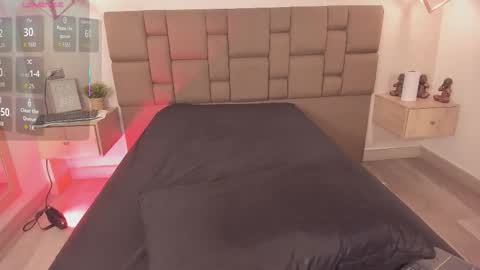 Snapshot of julieth_rojas chatting on 02/27/26, 04:45 julieth_rojas online show from 02/27/26, 04:45