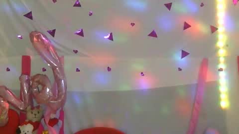 Julieth Wolf online show from 02/21/25, 03:56