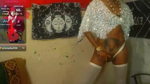 Julieth Wolf online show from 12/02/25, 11:45