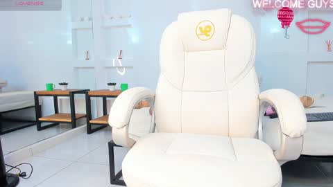 Snapshot of julietha_taylor chatting on 01/14/25, 09:35 Julietha online show from 01/14/25, 09:35