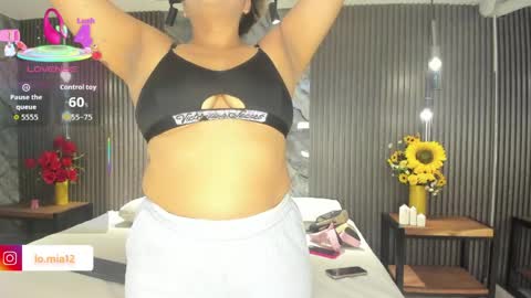 Snapshot of julietha_taylor chatting on 04/21/26, 01:18 Julietha online show from 04/21/26, 01:18
