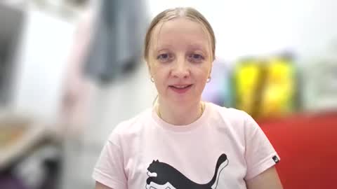 Snapshot of julietka chatting on 05/25/26, 11:38 julietka online show from 05/25/26, 11:38