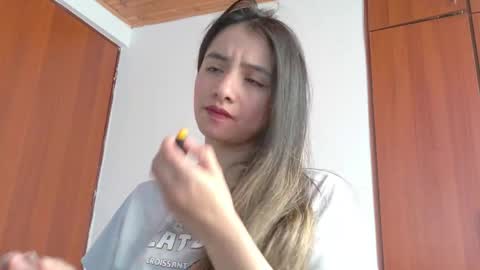 Snapshot of julietta__jackson chatting on 04/24/26, 08:22 Julietta Jackson online show from 04/24/26, 08:22