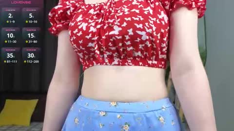 Mia online show from 10/26/25, 03:01