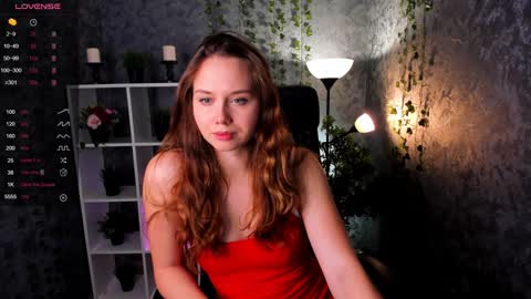 Snapshot of juliette_junson chatting on 12/14/24, 01:27 Julie online show from 12/14/24, 01:27