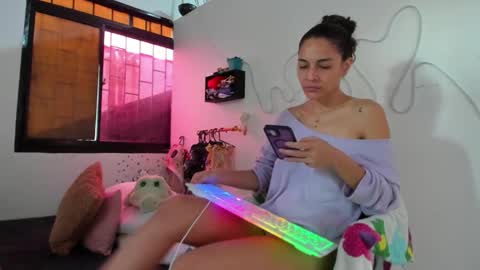 juliette online show from 10/15/25, 02:50