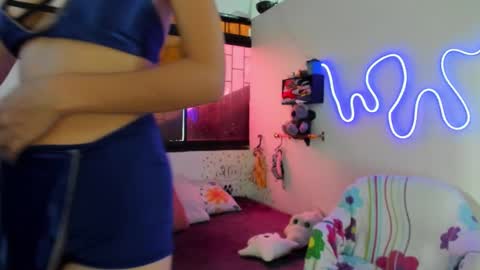 juliette online show from 10/27/25, 05:28