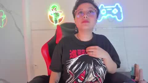 Julieta online show from 10/22/25, 07:35