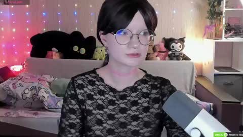 Snapshot of julifisher chatting on 05/14/26, 03:35 julifisher online show from 05/14/26, 03:35
