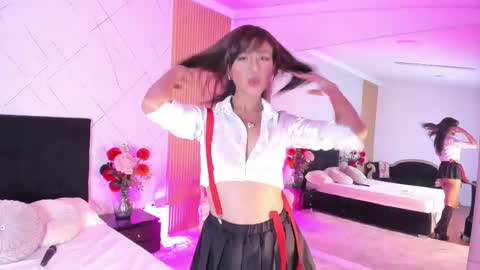 Julissa online show from 02/12/25, 02:24