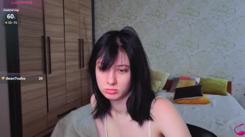 Snapshot of julissweet chatting on 11/07/25, 08:14 Asmodeus online show from 11/07/25, 08:14