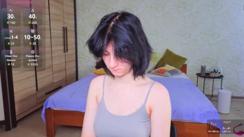 Snapshot of julissweet chatting on 12/15/25, 07:56 Asmodeus online show from 12/15/25, 07:56