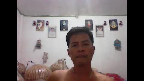 Julius online show from 02/15/26, 01:31