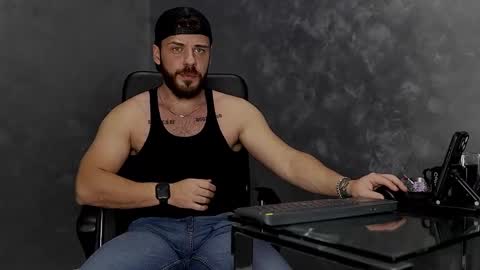 JULiUS   online show from 10/31/25, 09:16