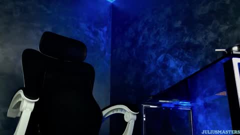 JULiUS   online show from 03/20/26, 08:25