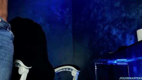 JULiUS   online show from 03/24/26, 07:52