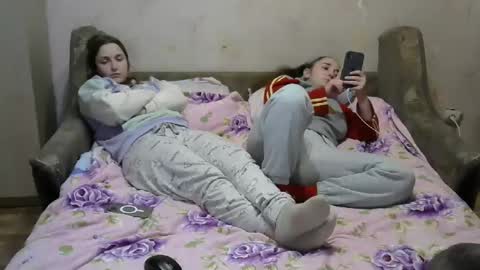 Snapshot of juliya_katie chatting on 01/03/25, 08:43 Juliya Katie online show from 01/03/25, 08:43