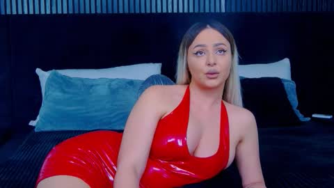 Julia online show from 11/25/25, 02:39