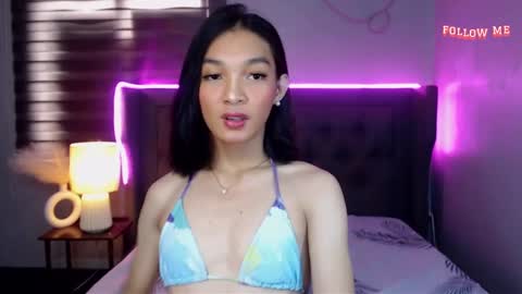 Snapshot of jullian_cei chatting on 03/09/25, 02:18 jullian online show from 03/09/25, 02:18