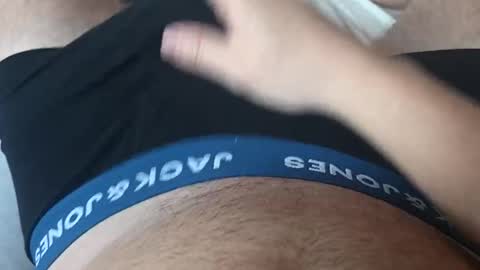 Nik online show from 11/03/25, 03:24