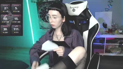 Baroness Von Cringe online show from 02/18/25, 05:42