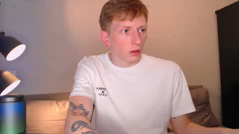 Snapshot of julsweet chatting on 12/06/24, 09:24 sweet online show from 12/06/24, 09:24