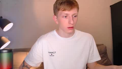 Snapshot of julsweet chatting on 12/07/24, 12:30 sweet online show from 12/07/24, 12:30