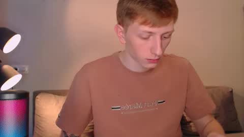 Snapshot of julsweet chatting on 12/10/24, 08:16 sweet online show from 12/10/24, 08:16