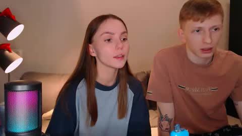 Snapshot of julsweet chatting on 01/08/25, 10:27 sweet online show from 01/08/25, 10:27