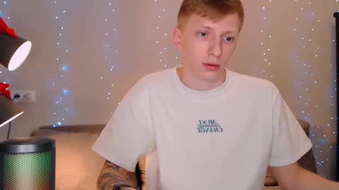 Snapshot of julsweet chatting on 01/13/25, 01:02 sweet online show from 01/13/25, 01:02