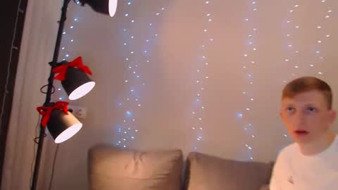 Snapshot of julsweet chatting on 02/11/25, 10:28 sweet online show from 02/11/25, 10:28