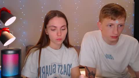 Snapshot of julsweet chatting on 02/19/25, 12:35 sweet online show from 02/19/25, 12:35