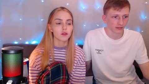 Snapshot of julsweet chatting on 09/18/25, 08:33 sweet online show from 09/18/25, 08:33