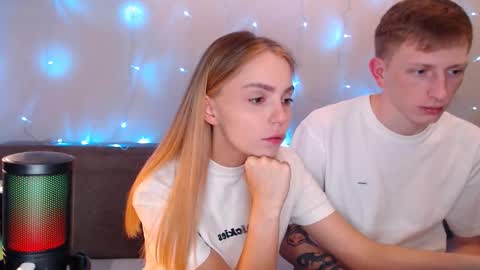 Snapshot of julsweet chatting on 09/20/25, 10:11 sweet online show from 09/20/25, 10:11