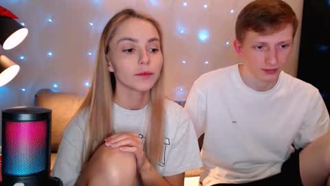 Snapshot of julsweet chatting on 10/15/25, 10:43 sweet online show from 10/15/25, 10:43