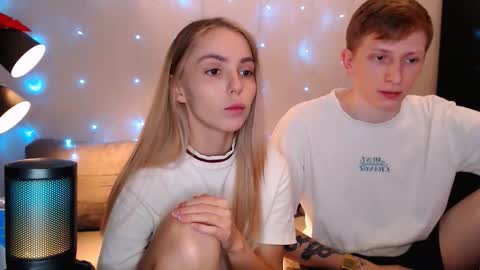 Snapshot of julsweet chatting on 10/17/25, 10:01 sweet online show from 10/17/25, 10:01