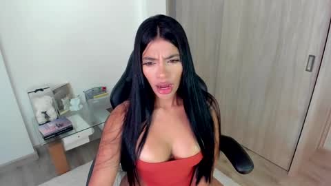 Snapshot of july_correa chatting on 09/28/25, 08:58 july_correa online show from 09/28/25, 08:58