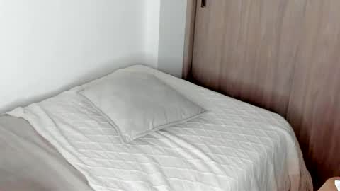 Snapshot of july_correa chatting on 03/20/26, 10:47 july_correa online show from 03/20/26, 10:47