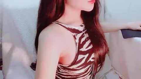 Snapshot of jun_baee chatting on 03/05/26, 09:44 Jun online show from 03/05/26, 09:44