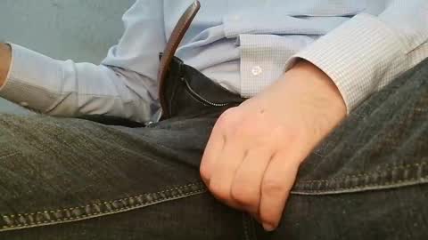 Gregor online show from 11/27/25, 08:38