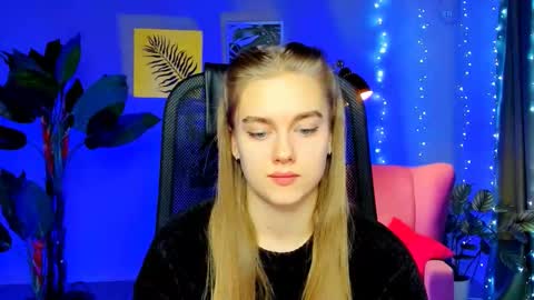 junewoods online show from 01/13/26, 08:19